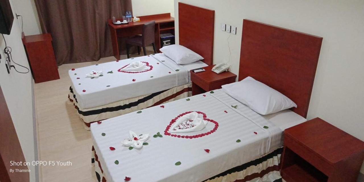 Hato Inn Rangoon Buitenkant foto